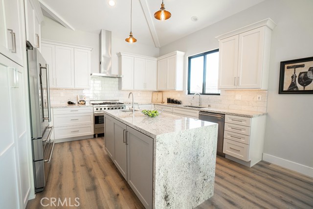 2202 Felton Lane, Redondo Beach, California 90278, 4 Bedrooms Bedrooms, ,3 BathroomsBathrooms,Residential,Sold,Felton,SB18220467