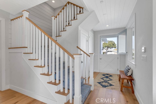 1307 Gertruda Avenue, Redondo Beach, California 90277, 5 Bedrooms Bedrooms, ,1 BathroomBathrooms,Residential,Sold,Gertruda,SB21076858