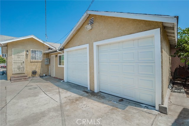  Income Home for Sale in Los Angeles, California