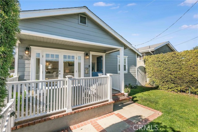 3613 Oak Avenue, Manhattan Beach, California 90266, 3 Bedrooms Bedrooms, ,2 BathroomsBathrooms,Residential,Sold,Oak,SB21018424