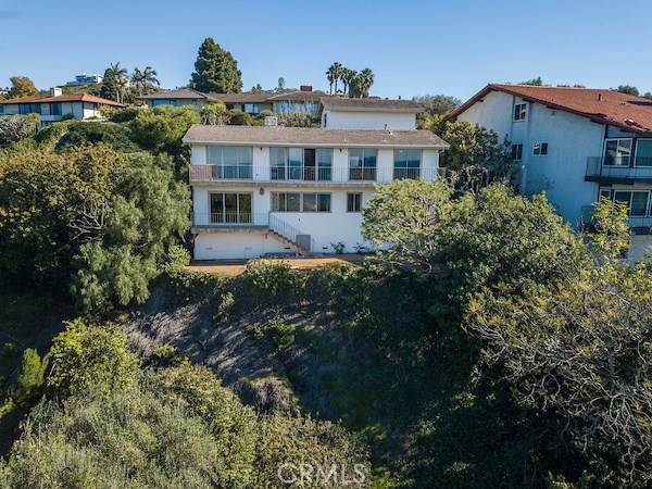 2905 Via Rivera, Palos Verdes Estates, California 90274, 3 Bedrooms Bedrooms, ,2 BathroomsBathrooms,Residential,Sold,Via Rivera,PV19012271