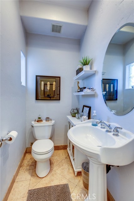 2112 Harriman Lane, Redondo Beach, California 90278, 4 Bedrooms Bedrooms, ,2 BathroomsBathrooms,Residential,Sold,Harriman,SB18280031