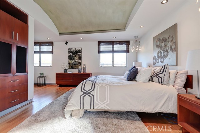 794 27th Street, Manhattan Beach, California 90266, 5 Bedrooms Bedrooms, ,3 BathroomsBathrooms,Residential,Sold,27th,SB20032410