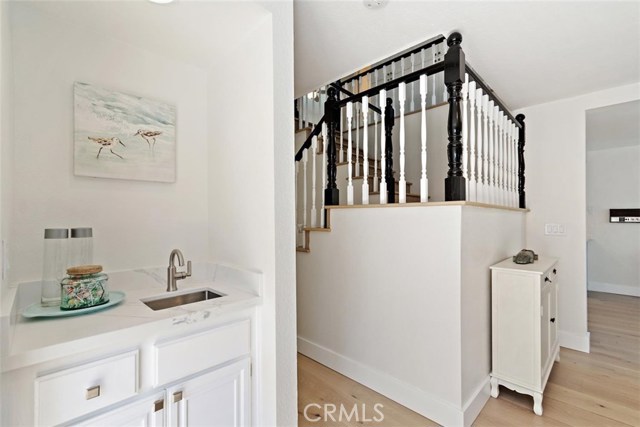 1912 Morgan Lane, Redondo Beach, California 90278, 4 Bedrooms Bedrooms, ,2 BathroomsBathrooms,Residential,Sold,Morgan,SB20170222