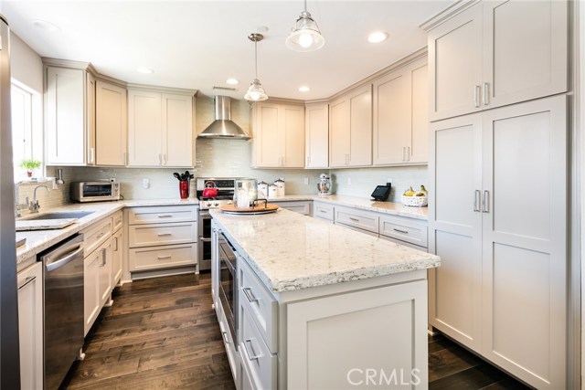 1904 Slauson Lane, Redondo Beach, California 90278, 3 Bedrooms Bedrooms, ,2 BathroomsBathrooms,Residential,Sold,Slauson,SB19197433