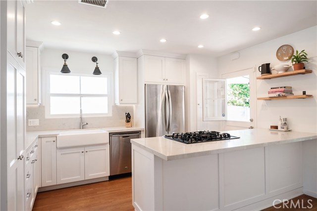 1200 Magnolia Avenue, Manhattan Beach, California 90266, 2 Bedrooms Bedrooms, ,1 BathroomBathrooms,Residential,Sold,Magnolia,SB20091640