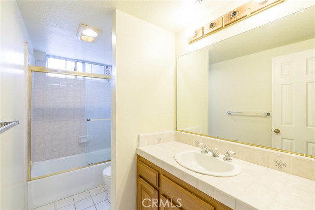 1806 Carnegie Lane, Redondo Beach, California 90278, 3 Bedrooms Bedrooms, ,2 BathroomsBathrooms,Residential,Sold,Carnegie,SB17176764