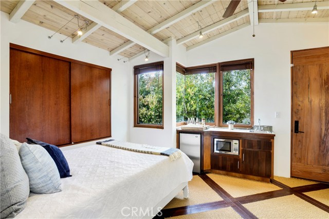 773 Via Del Monte, Palos Verdes Estates, California 90274, 3 Bedrooms Bedrooms, ,5 BathroomsBathrooms,Residential,Sold,Via Del Monte,PV19125055