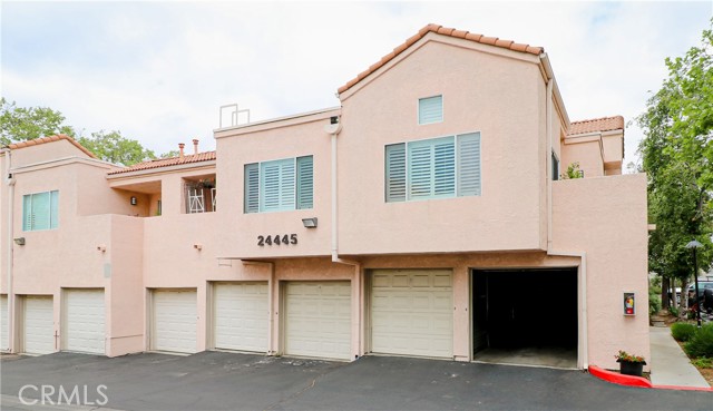 2 Bed Home for Sale in Newhall, California