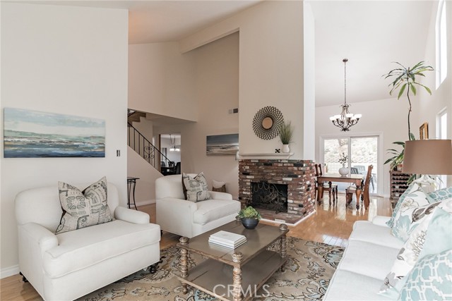 505 Faye Lane, Redondo Beach, California 90277, 4 Bedrooms Bedrooms, ,2 BathroomsBathrooms,Residential,Sold,Faye,SB21095794