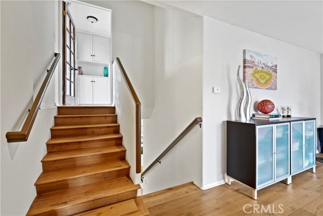 940 Rosecrans Avenue, Manhattan Beach, California 90266, 5 Bedrooms Bedrooms, ,2 BathroomsBathrooms,Residential,Sold,Rosecrans,SB21035135