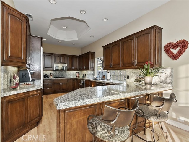 1032 Avenue A, Redondo Beach, California 90277, 5 Bedrooms Bedrooms, ,4 BathroomsBathrooms,Residential,Sold,Avenue A,PV20256766