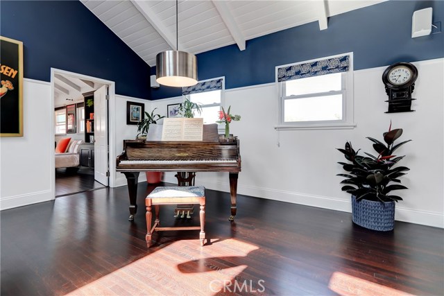 Thanks to the oversized great room there is room for a music niche!