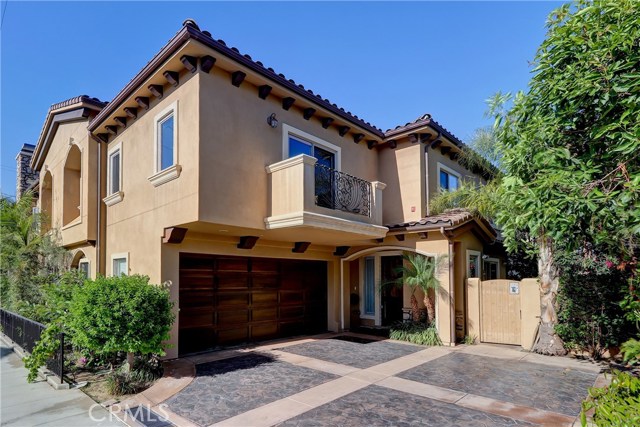 2704 Blossom Lane, Redondo Beach, California 90278, 4 Bedrooms Bedrooms, ,3 BathroomsBathrooms,Residential,Sold,Blossom,SB18168130