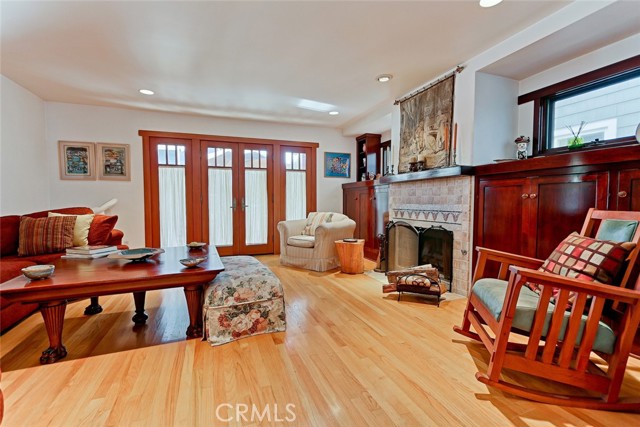 539 4th Street, Manhattan Beach, California 90266, 4 Bedrooms Bedrooms, ,3 BathroomsBathrooms,Residential,Sold,4th,SB21030047