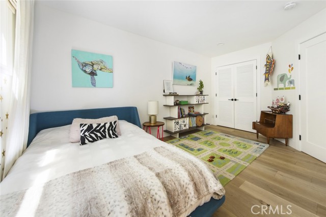 413 15th Street, Manhattan Beach, California 90266, 3 Bedrooms Bedrooms, ,3 BathroomsBathrooms,Residential,Sold,15th,SB21111117