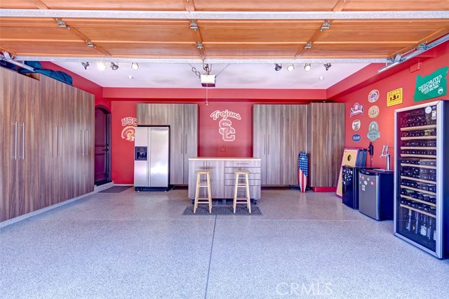 511 N Maria Avenue, Redondo Beach, California 90277, 4 Bedrooms Bedrooms, ,2 BathroomsBathrooms,Residential,Sold,N Maria,SB17103016