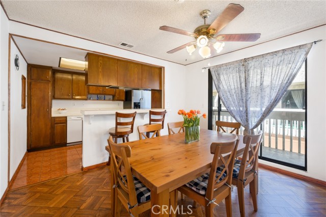 511 Meyer Lane, Redondo Beach, California 90278, 2 Bedrooms Bedrooms, ,1 BathroomBathrooms,Residential,Sold,Meyer,SB21085805