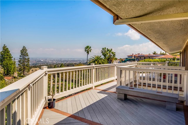 912 Via Del Monte, Palos Verdes Estates, California 90274, 5 Bedrooms Bedrooms, ,1 BathroomBathrooms,Residential,Sold,Via Del Monte,PV18070074