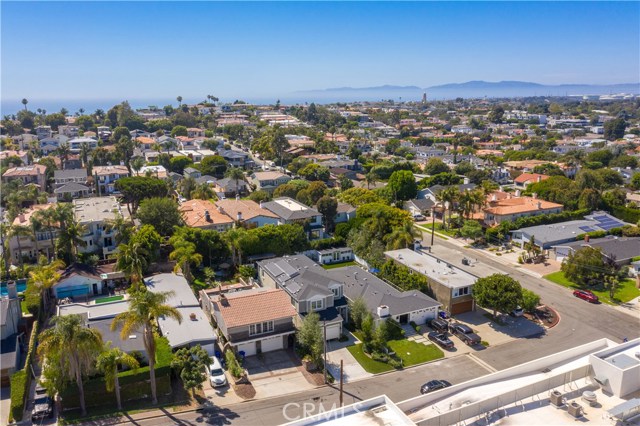 709 Larsson Street, Manhattan Beach, California 90266, 4 Bedrooms Bedrooms, ,4 BathroomsBathrooms,Residential,Sold,Larsson,SB20169626