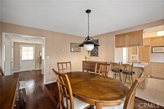 608 Faye Lane, Redondo Beach, California 90277, 4 Bedrooms Bedrooms, ,1 BathroomBathrooms,Residential,Sold,Faye,SB20214694