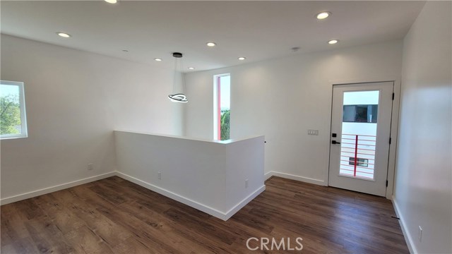  Income Home for Sale in North Hollywood, California