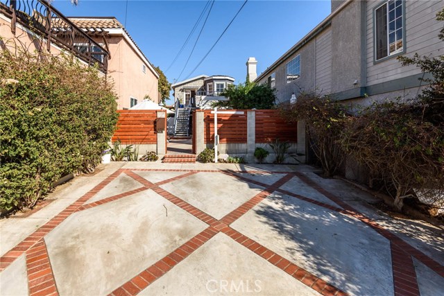 434 Gentry Street, Hermosa Beach, California 90254, 2 Bedrooms Bedrooms, ,2 BathroomsBathrooms,Residential,Sold,Gentry,SB18037074