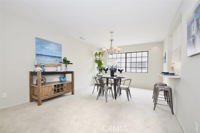 2409 Vanderbilt Lane, Redondo Beach, California 90278, 3 Bedrooms Bedrooms, ,2 BathroomsBathrooms,Residential,Sold,Vanderbilt,SB18125768