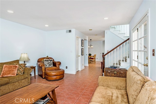 2004 Manhattan Beach Boulevard, Redondo Beach, California 90278, 3 Bedrooms Bedrooms, ,3 BathroomsBathrooms,Residential,Sold,Manhattan Beach,SB19138575