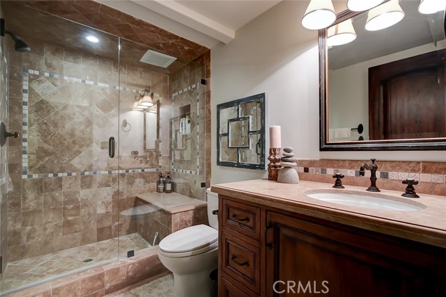 2121 Paseo Del Mar PVE - full bathroom