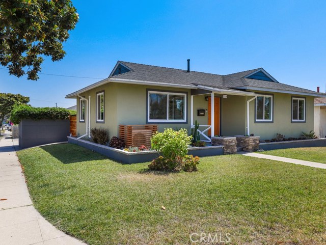 2716 182nd Street, Redondo Beach, California 90278, 3 Bedrooms Bedrooms, ,1 BathroomBathrooms,Residential,Sold,182nd,SB20115655