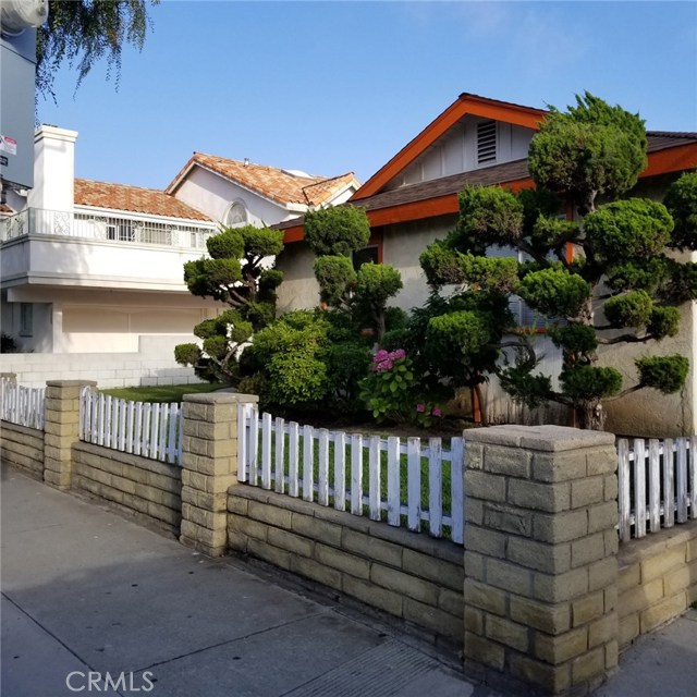 2600 Grant Avenue, Redondo Beach, California 90278, 4 Bedrooms Bedrooms, ,2 BathroomsBathrooms,Residential,Sold,Grant,SB19161921