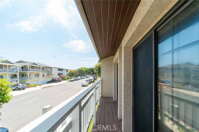 412 Avenue G, Redondo Beach, California 90277, 3 Bedrooms Bedrooms, ,2 BathroomsBathrooms,Residential,Sold,Avenue G,SB20109208