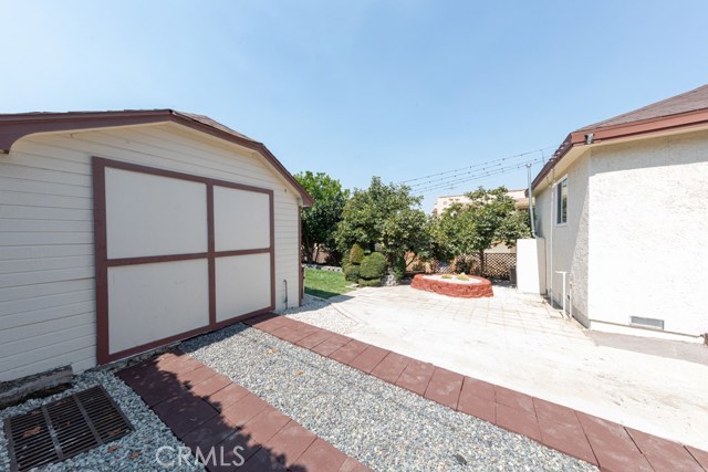 5 Bed Home for Sale in Los Angeles, California