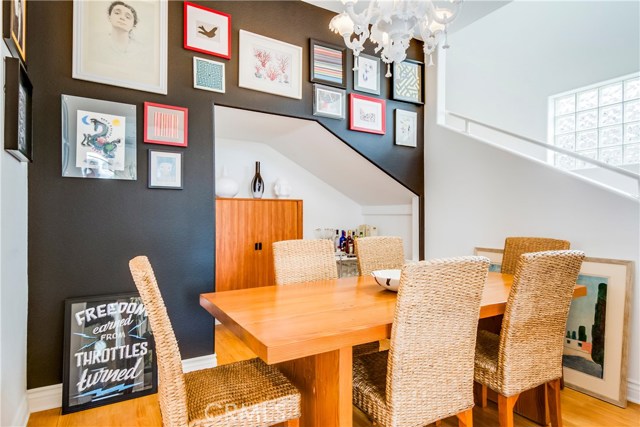 214 Avenue H, Redondo Beach, California 90277, 3 Bedrooms Bedrooms, ,2 BathroomsBathrooms,Residential,Sold,Avenue H,SB17200992