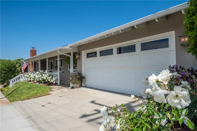 524 Meadows Avenue, Manhattan Beach, California 90266, 4 Bedrooms Bedrooms, ,3 BathroomsBathrooms,Residential,Sold,Meadows,SB20085070