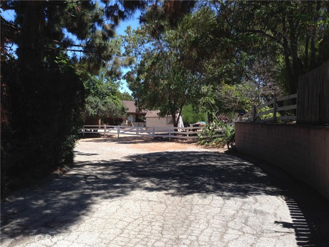 6 Branding Iron Lane, Rolling Hills Estates, California 90274, 4 Bedrooms Bedrooms, ,3 BathroomsBathrooms,Residential,Sold,Branding Iron,PV18255633