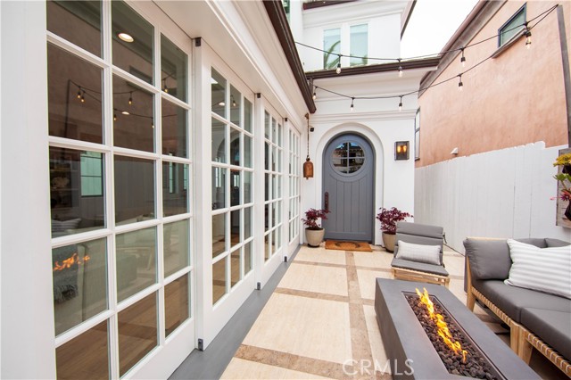 515 23rd Street, Manhattan Beach, California 90266, 3 Bedrooms Bedrooms, ,3 BathroomsBathrooms,Residential,Sold,23rd,SB21052388
