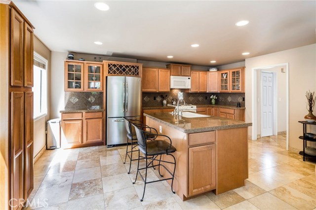 105 Irena Avenue, Redondo Beach, California 90277, 3 Bedrooms Bedrooms, ,2 BathroomsBathrooms,Residential,Sold,Irena,SB19074673