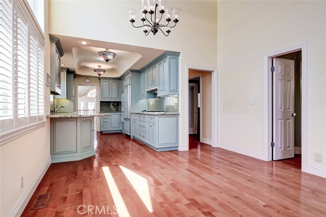 640 12th Street, Manhattan Beach, California 90266, 4 Bedrooms Bedrooms, ,2 BathroomsBathrooms,Residential,Sold,12th,SB20127342