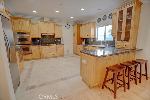 2110 Graham Avenue, Redondo Beach, California 90278, 4 Bedrooms Bedrooms, ,2 BathroomsBathrooms,Residential,Sold,Graham,SB17177228