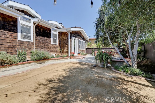 2817 May Avenue, Redondo Beach, California 90278, 3 Bedrooms Bedrooms, ,2 BathroomsBathrooms,Residential,Sold,May,SB21125309