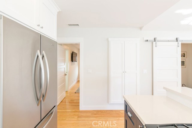 304 Gertruda Avenue, Redondo Beach, California 90277, 3 Bedrooms Bedrooms, ,2 BathroomsBathrooms,Residential,Sold,Gertruda,PV17065927