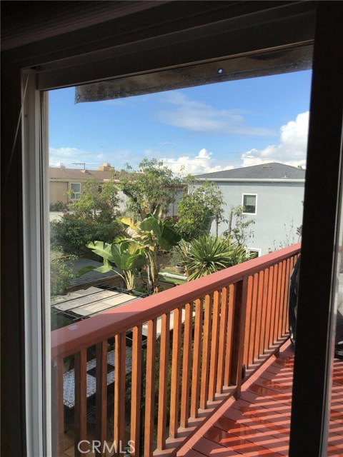 1215 20th Street, Hermosa Beach, California 90254, 4 Bedrooms Bedrooms, ,2 BathroomsBathrooms,Residential,Sold,20th,TR19013511