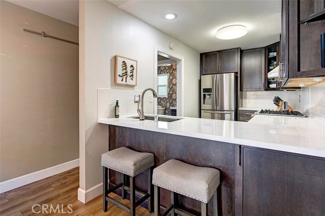 205 Francisca Avenue, Redondo Beach, California 90277, 3 Bedrooms Bedrooms, ,2 BathroomsBathrooms,Residential,Sold,Francisca,SB18035769