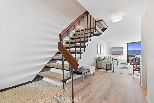 531 Esplanade, Redondo Beach, California 90277, 2 Bedrooms Bedrooms, ,2 BathroomsBathrooms,Residential,Sold,Esplanade,SB20162975