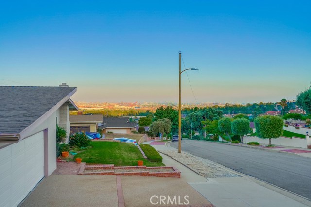 2143 Velez Drive, Rancho Palos Verdes, California 90275, 3 Bedrooms Bedrooms, ,2 BathroomsBathrooms,Residential,Sold,Velez,SB20181940