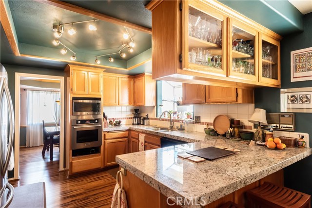 1810 Pullman Lane, Redondo Beach, California 90278, 4 Bedrooms Bedrooms, ,2 BathroomsBathrooms,Residential,Sold,Pullman,SB19032295