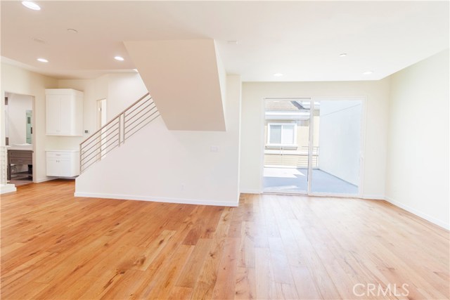 2602 Voorhees Avenue, Redondo Beach, California 90278, 4 Bedrooms Bedrooms, ,3 BathroomsBathrooms,Residential,Sold,Voorhees,SB17109811