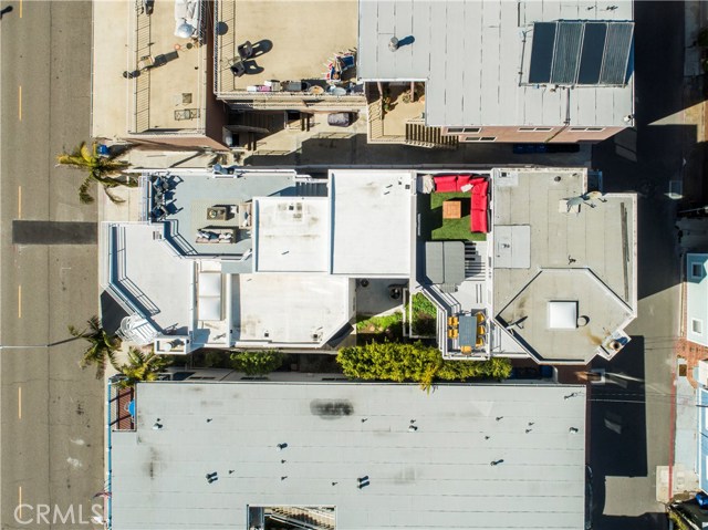 228 Manhattan Avenue, Hermosa Beach, California 90254, 3 Bedrooms Bedrooms, ,3 BathroomsBathrooms,Residential,Sold,Manhattan,PV18057092